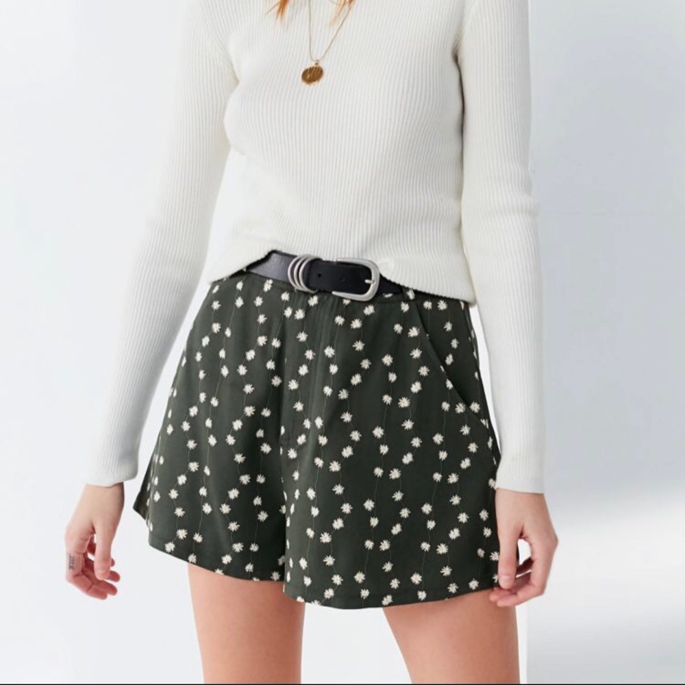 Green Flower-Print Shorts